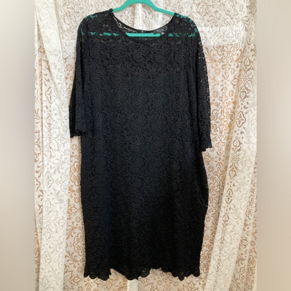 Classic black stretch lace dress